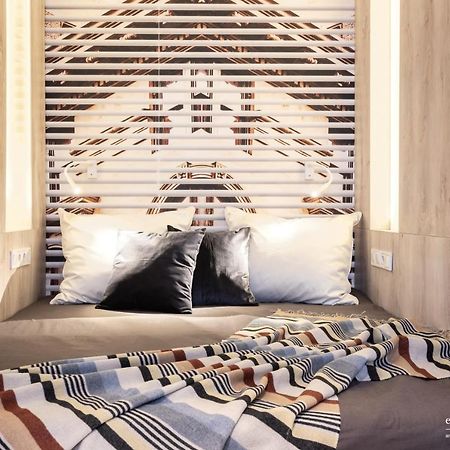 White Boat Studio Apartment Gold Budapeste Exterior foto